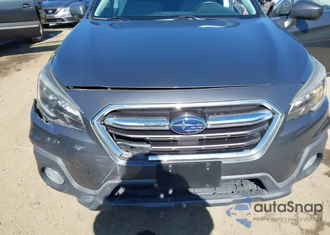 2018 Subaru Outback 2.5I Premium z USA, uszkodzony, nr VIN 4S4BSACC1J3280425